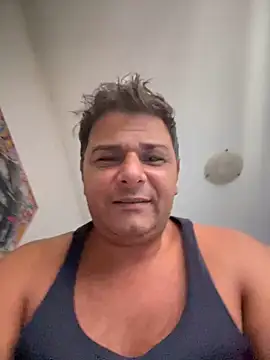 Snapshot of SecretlyDD chatting on March 17, 1:50 pm SecretlyDD online show from March 17, 1:50 pm