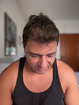 Snapshot of SecretlyDD chatting on March 19, 10:33 am SecretlyDD online show from March 19, 10:33 am