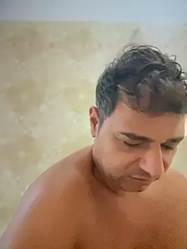 Snapshot of SecretlyDD chatting on September 22, 7:32 am SecretlyDD online show from September 22, 7:32 am