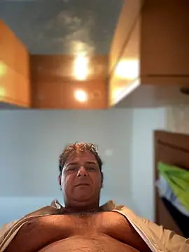 Snapshot of SecretlyDD chatting on October 15, 8:14 am SecretlyDD online show from October 15, 8:14 am