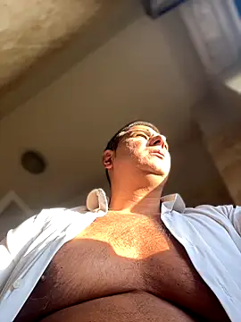 Snapshot of SecretlyDD chatting on November 13, 8:13 am SecretlyDD online show from November 13, 8:13 am