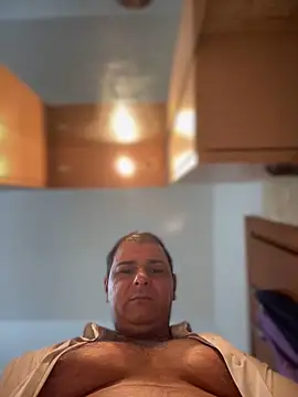 Snapshot of SecretlyDD chatting on November 14, 8:57 am SecretlyDD online show from November 14, 8:57 am