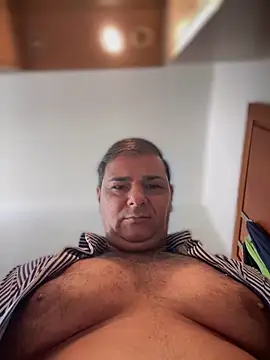 Snapshot of SecretlyDD chatting on November 22, 9:52 am SecretlyDD online show from November 22, 9:52 am