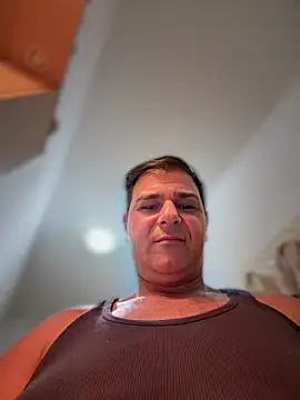 Snapshot of SecretlyDD chatting on February 21, 9:38 pm SecretlyDD online show from February 21, 9:38 pm