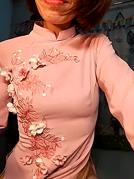 Lucy limon online show from March 5, 10:44 am