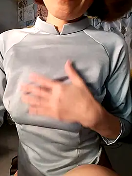 Snapshot of Lucy_limon chatting on November 4, 7:46 pm Lucy limon online show from November 4, 7:46 pm