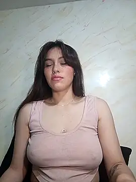 Snapshot of eriika_deep_ chatting on May 11, 4:26 pm eriika deep online show from May 11, 4:26 pm