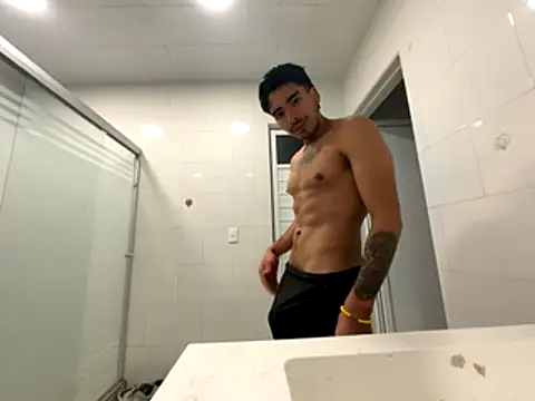 Snapshot of GIOOOO568 chatting on November 3, 7:20 am GIOOOO568 online show from November 3, 7:20 am