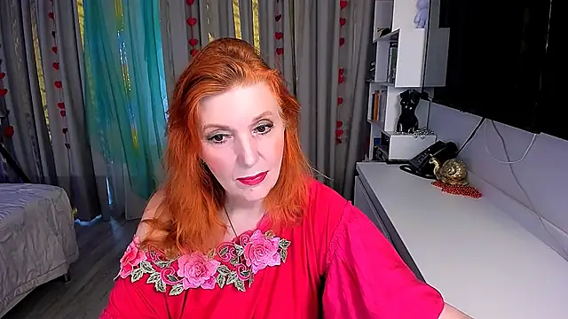 Fire-Fox-One online show from April 4, 5:06 am