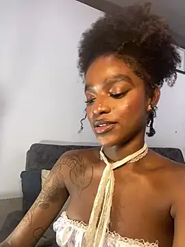 Zizi-campbel online show from March 13, 11:19 am