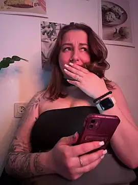 MayaMystic online show from April 9, 1:05 pm