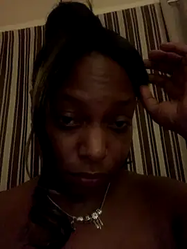 Snapshot of sweethoneypussi chatting on September 28, 10:20 am sweethoneypussi online show from September 28, 10:20 am