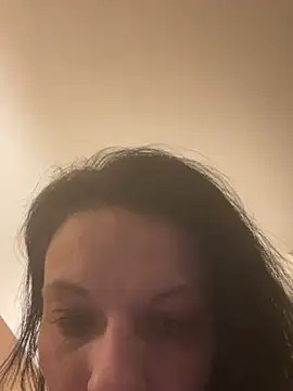 Snapshot of KarmaXblayze chatting on February 3, 5:51 am KarmaXblayze online show from February 3, 5:51 am