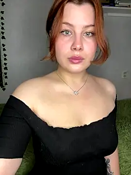 Snapshot of AmmyRich1 chatting on September 22, 4:58 am AmmyRich1 online show from September 22, 4:58 am