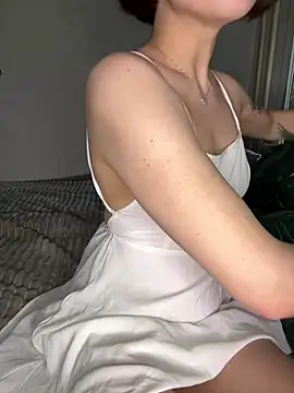 AmmyRich1 online show from May 24, 7:13 am