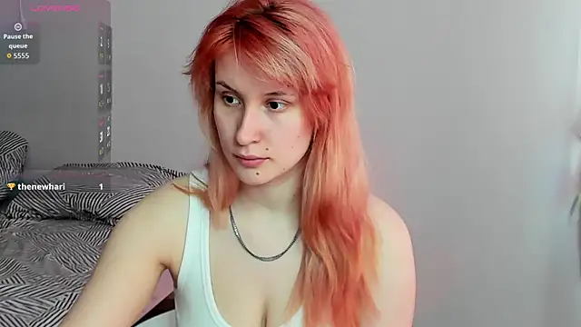 Sweet white chocolate online show from May 6, 8:52 am