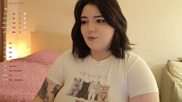 YumiYammy online show from March 11, 6:36 pm