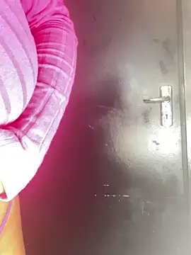 teddy04 online show from March 15, 8:10 pm