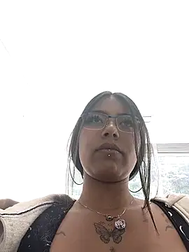 Snapshot of Katta_ossa chatting on April 7, 2:17 pm Katta ossa online show from April 7, 2:17 pm