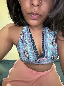 priyadevi17 online show from February 23, 8:55 pm