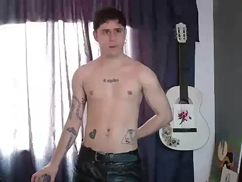 Snapshot of Antonello_Vannucci chatting on March 26, 4:12 pm Antonello Vannucci online show from March 26, 4:12 pm