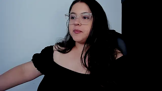 Snapshot of lizzie_c chatting on October 10, 7:57 pm lizzie c online show from October 10, 7:57 pm