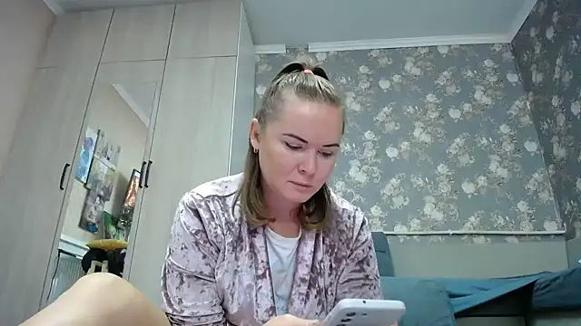 Snapshot of _Miss_Vanilla_ chatting on September 22, 6:04 am  Miss Vanilla  online show from September 22, 6:04 am