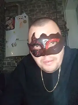 Snapshot of Coppiatrasgressiva chatting on March 18, 9:43 pm Coppiatrasgressiva online show from March 18, 9:43 pm