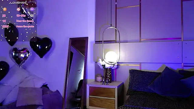 Sienna Blake  online show from November 8, 7:56 pm