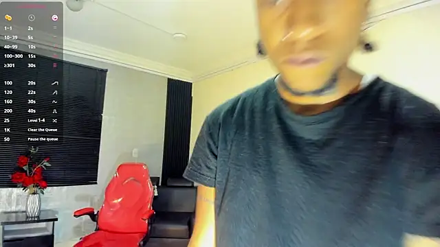 JhonyMiller  online show from May 12, 8:28 pm