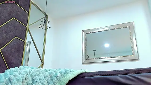 AbrilSonne online show from December 26, 10:52 pm