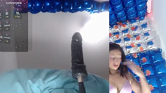 Snapshot of thaly_funn chatting on January 14, 8:59 pm thaly funn online show from January 14, 8:59 pm