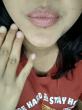 Snapshot of Riya_Stream01 chatting on March 9, 11:35 pm Riya Stream01 online show from March 9, 11:35 pm