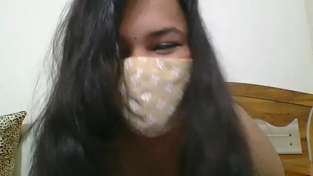 Snapshot of Riya_Stream01 chatting on March 2, 5:53 pm Riya Stream01 online show from March 2, 5:53 pm