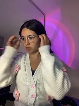 Rosita forever  online show from April 12, 1:21 am