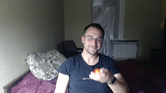 Sanderx online show from March 12, 9:35 pm