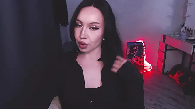 Snapshot of MoranaMissGod chatting on February 13, 1:26 pm MoranaMissGod online show from February 13, 1:26 pm