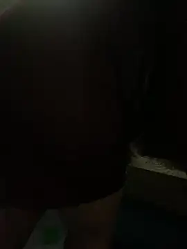 judesmith95 online show from July 12, 1:40 am