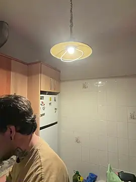 gato444  online show from April 18, 6:45 pm