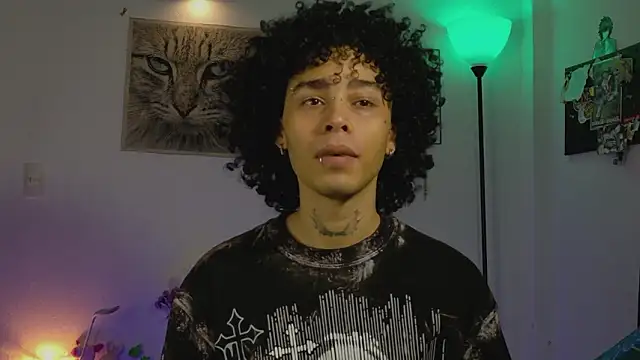 seven7xis online show from March 15, 4:40 am