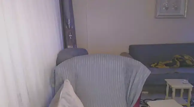 handsomeee04 online show from March 13, 11:16 pm