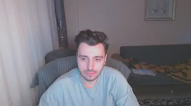 handsomeee04 online show from March 15, 12:47 am