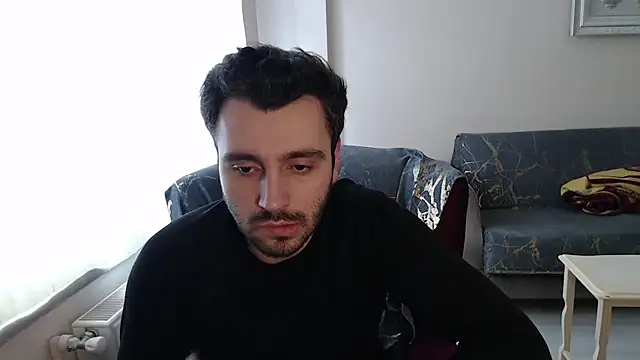 handsomeee04 online show from February 13, 1:40 pm