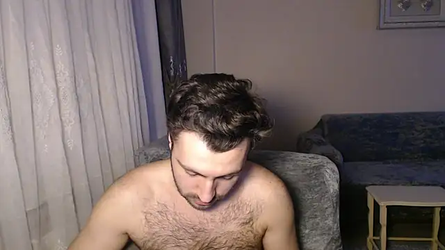 handsomeee04 online show from March 10, 10:04 pm