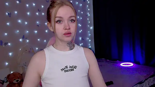 Naughty Mable online show from February 22, 3:07 am