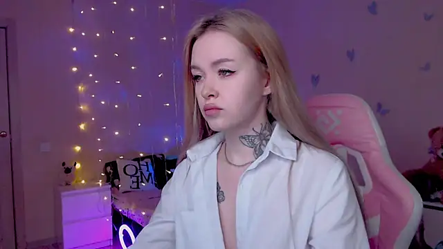 Naughty Mable online show from March 31, 12:12 am