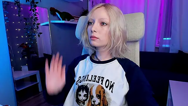 Snapshot of forget_me_not_eve chatting on February 4, 8:24 am forget me not eve online show from February 4, 8:24 am