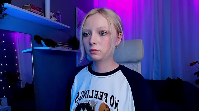 Snapshot of forget_me_not_eve chatting on February 5, 11:55 am forget me not eve online show from February 5, 11:55 am