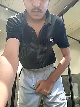 J JEN5 online show from December 21, 2:30 am