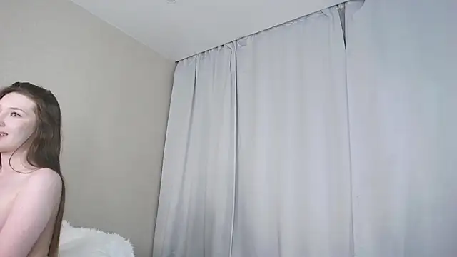 Snapshot of eva_varnerr chatting on February 13, 3:46 pm eva varnerr online show from February 13, 3:46 pm